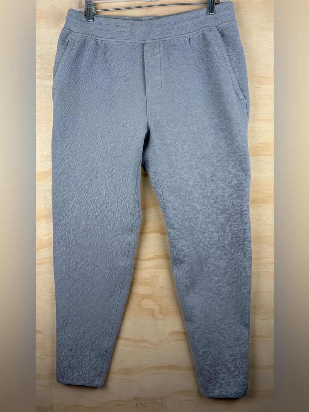 Lululemon Joggers Mens Medium Gray Textured Space Classic Tapered Activewear